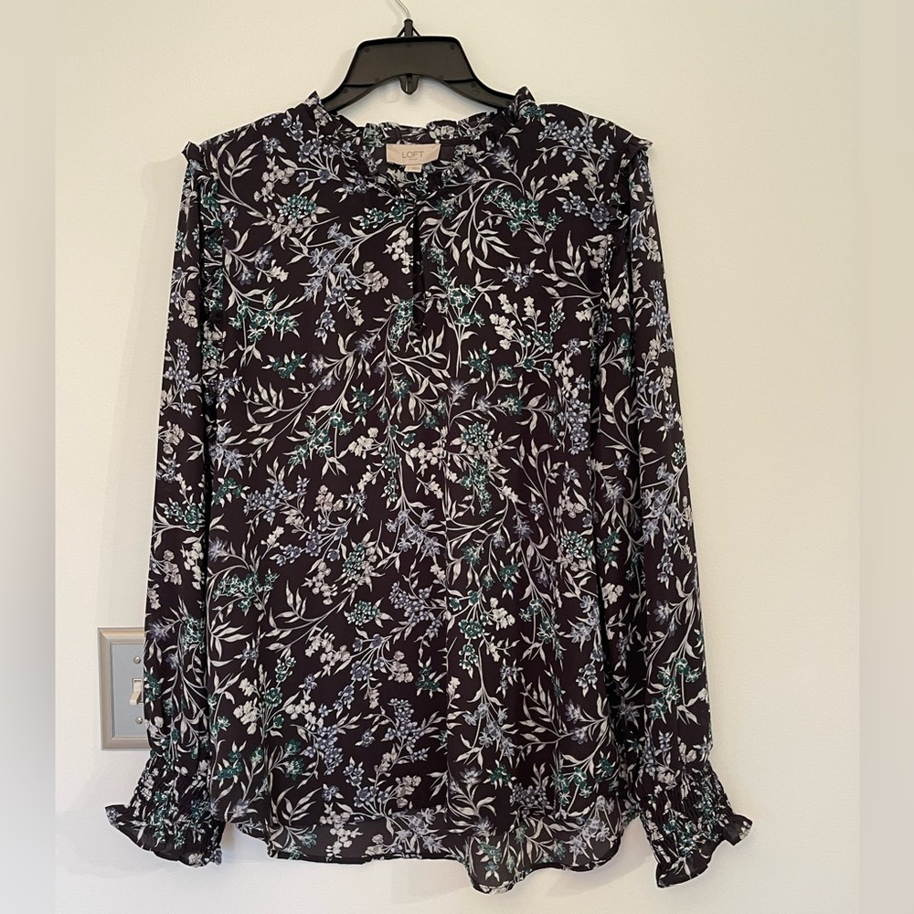 Loft Outlet large gray with green and purple flowers long sleeve lightweight top